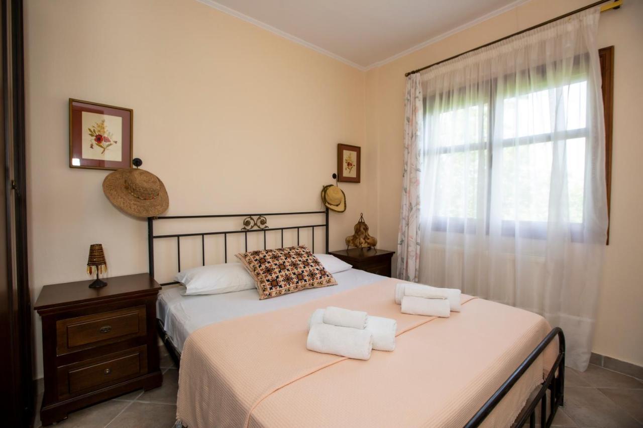 Traditional Beach House Sozopoli Eksteriør bilde